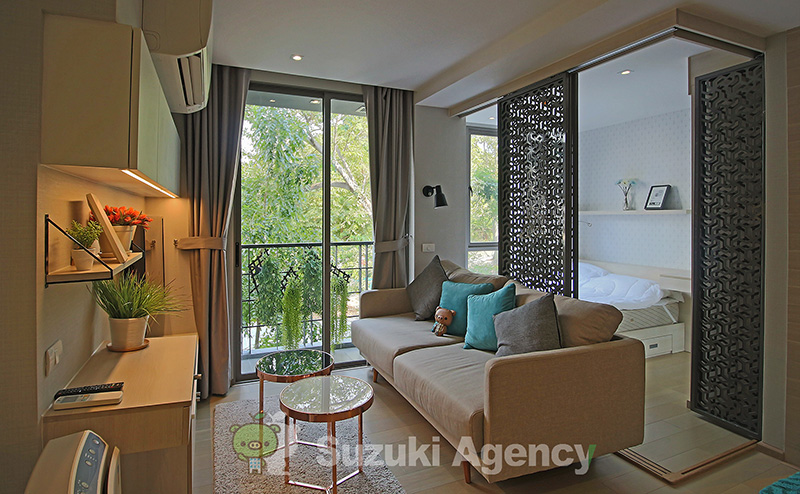 Klass Silom Condominium