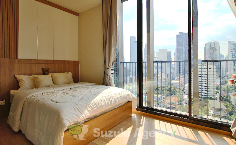 Noble AROUND SUKHUMVIT 33