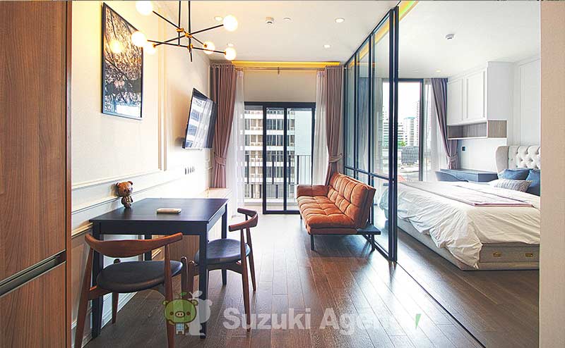 MUNIQ Sukhumvit 23