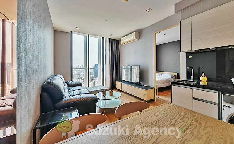 Park Origin Phrom Phong