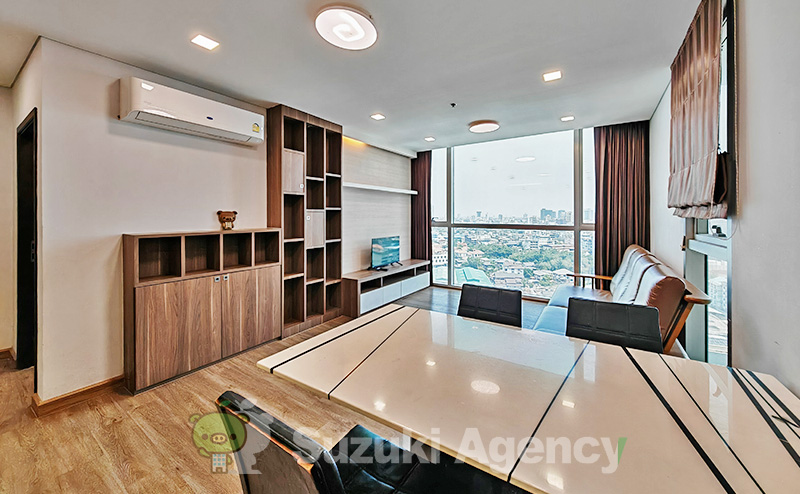 Le Luk Condominium