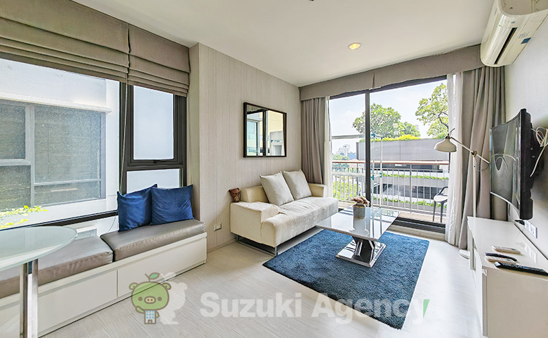 Rhythm Sukhumvit 42