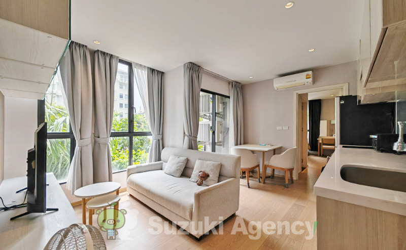 Runesu Thonglor 5