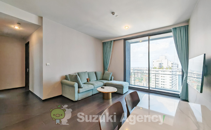 LAVIQ Sukhumvit 57