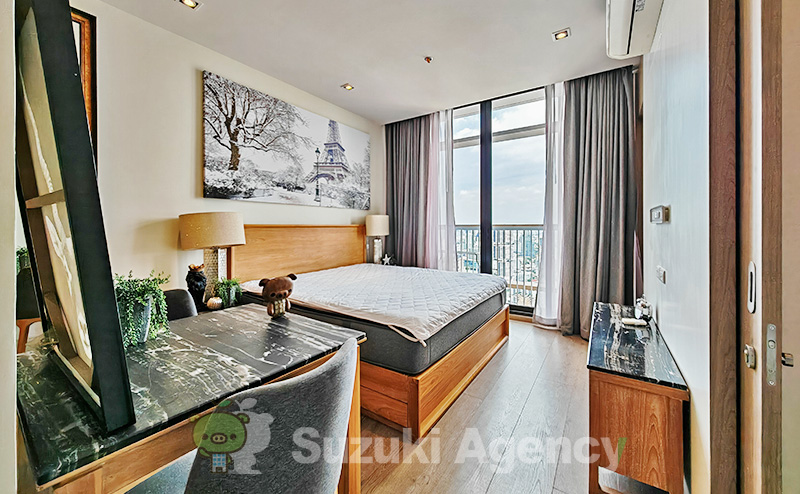 Park Origin Phrom Phong