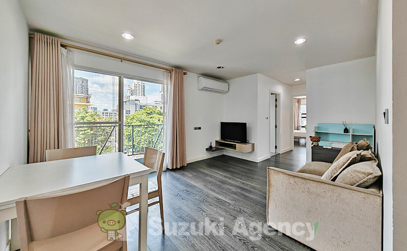 The Crest Sukhumvit 49